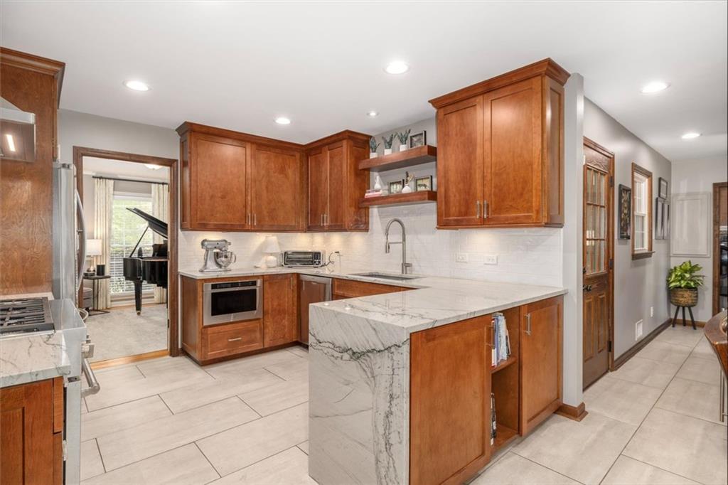 2282 Marthasville Court