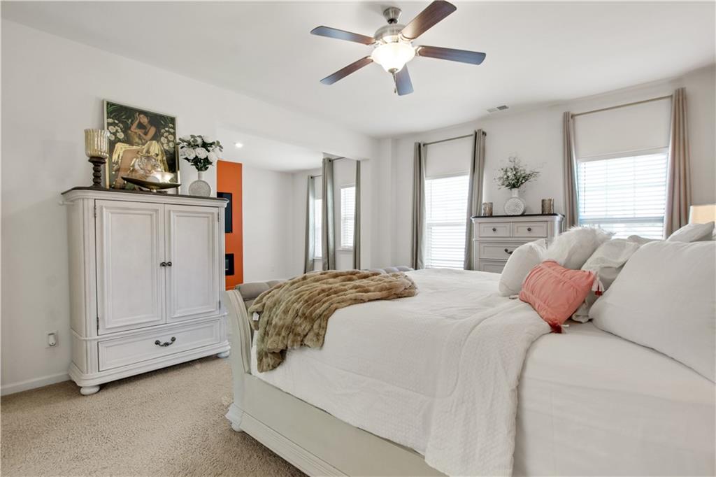 1821 Campbell Oaks Drive