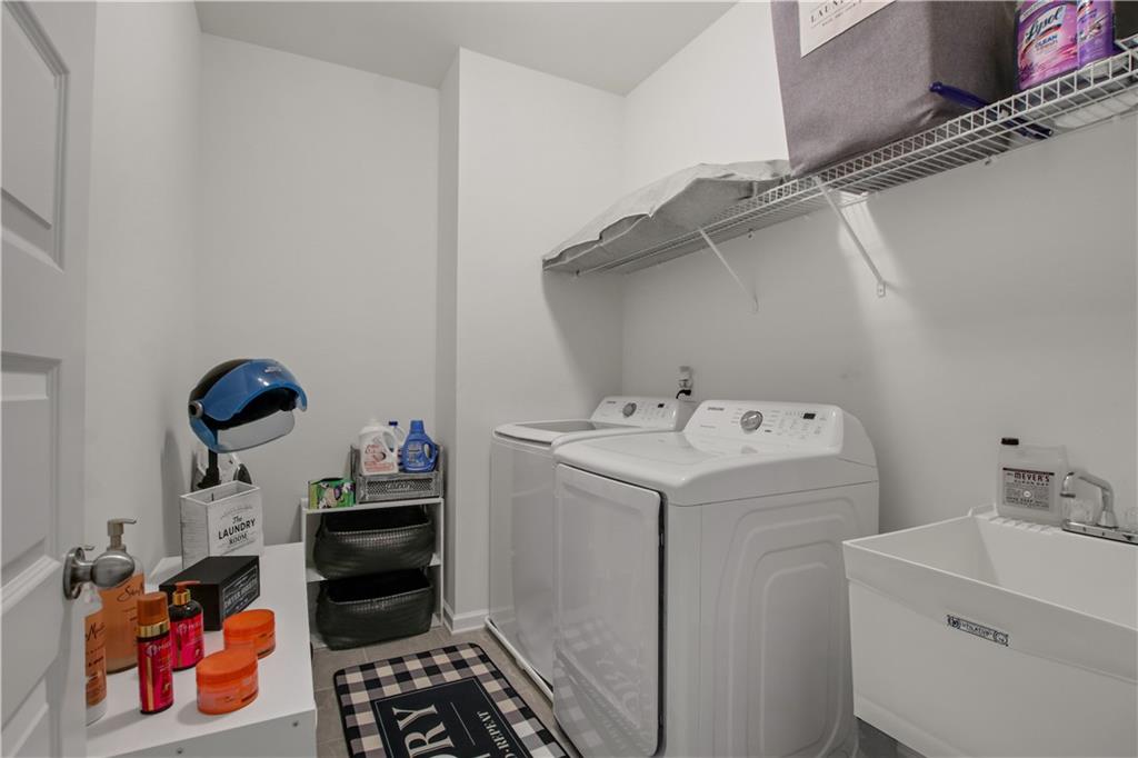 1821 Campbell Oaks Drive