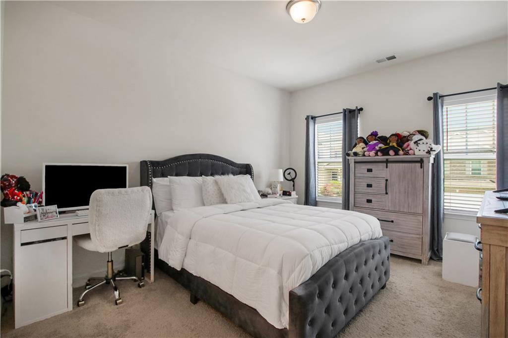 1821 Campbell Oaks Drive