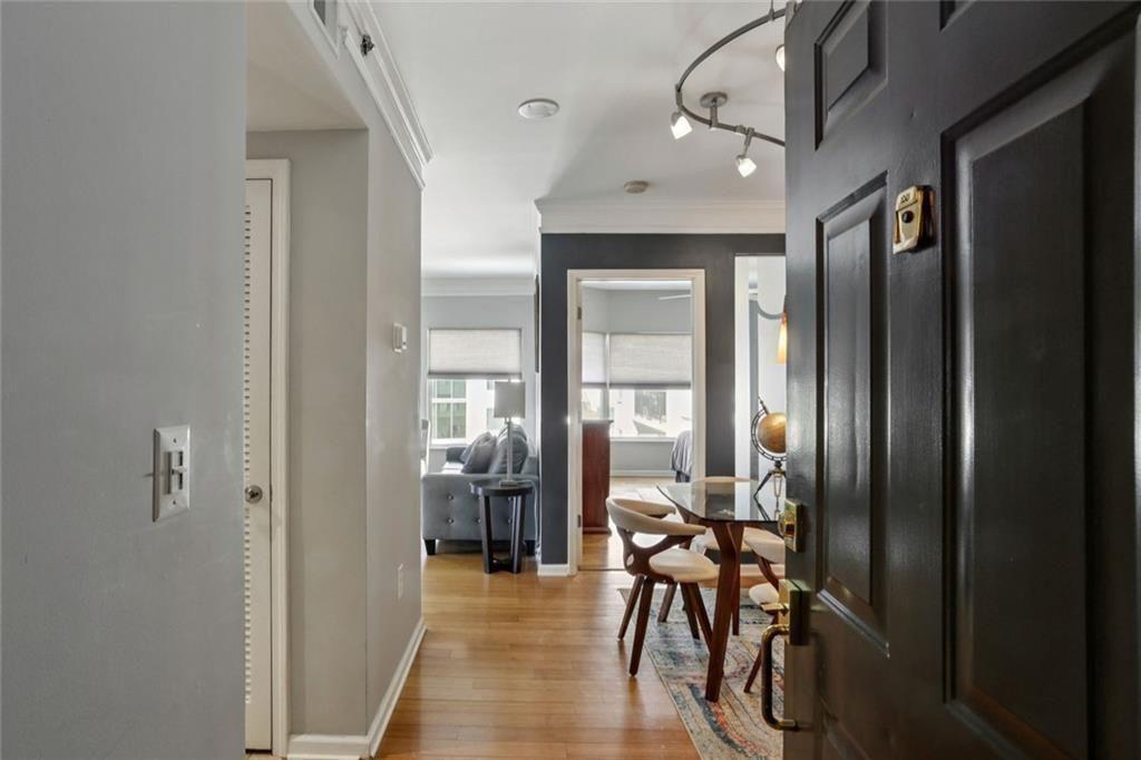 275 13 Street Unit #1001
