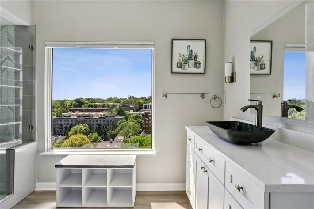 275 13 Street Unit #1001
