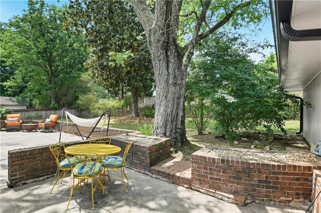 3956 Gloucester Drive