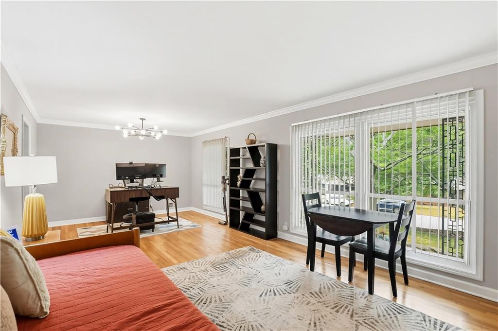 3956 Gloucester Drive