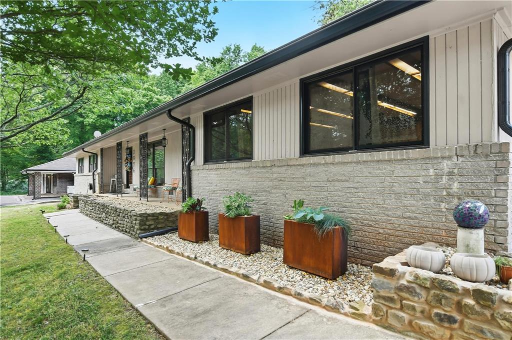 3956 Gloucester Drive