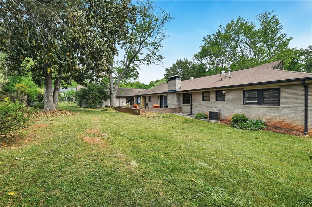 3956 Gloucester Drive