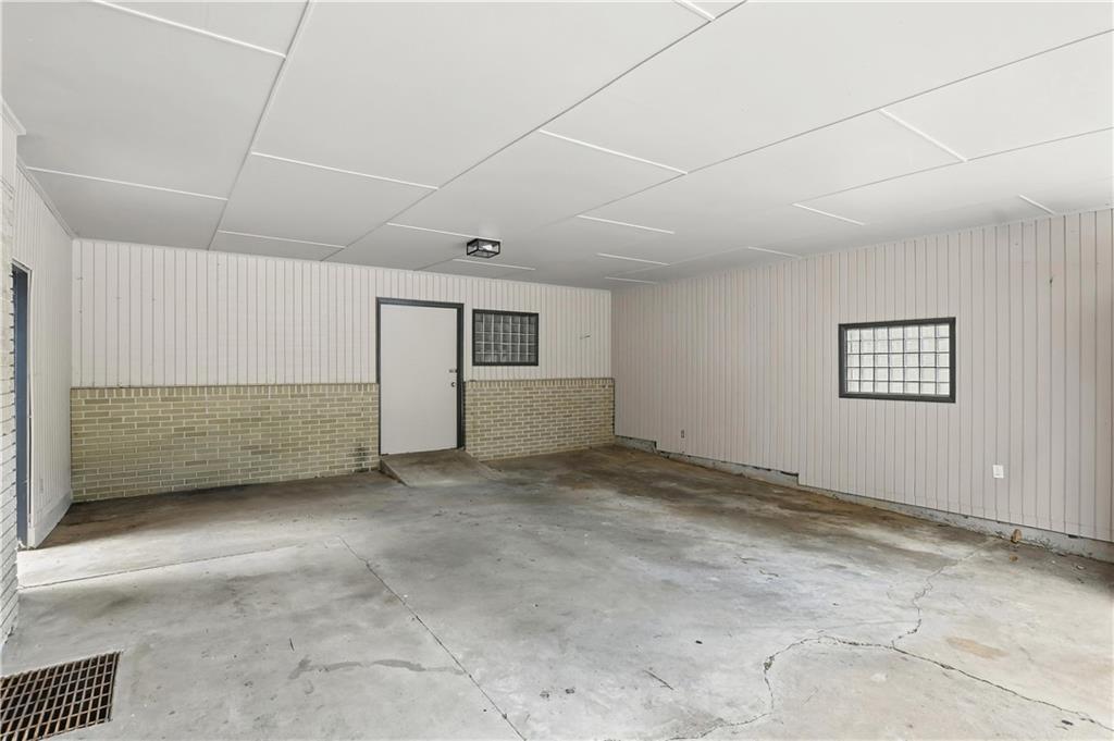 3956 Gloucester Drive