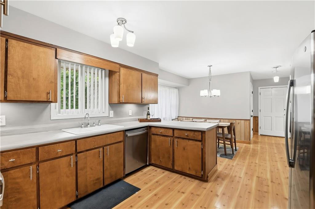 3956 Gloucester Drive