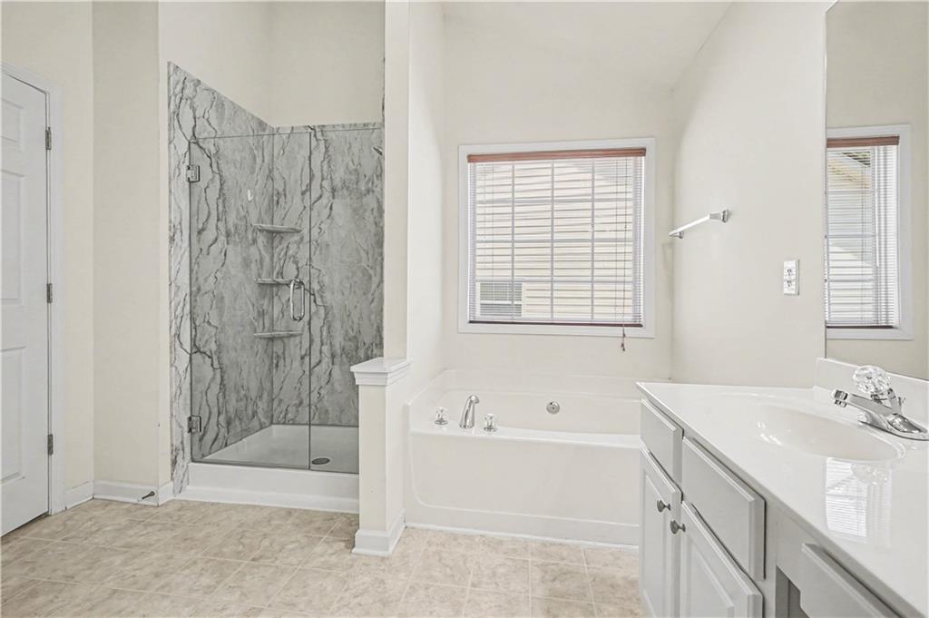 1576 Dunton Green Way