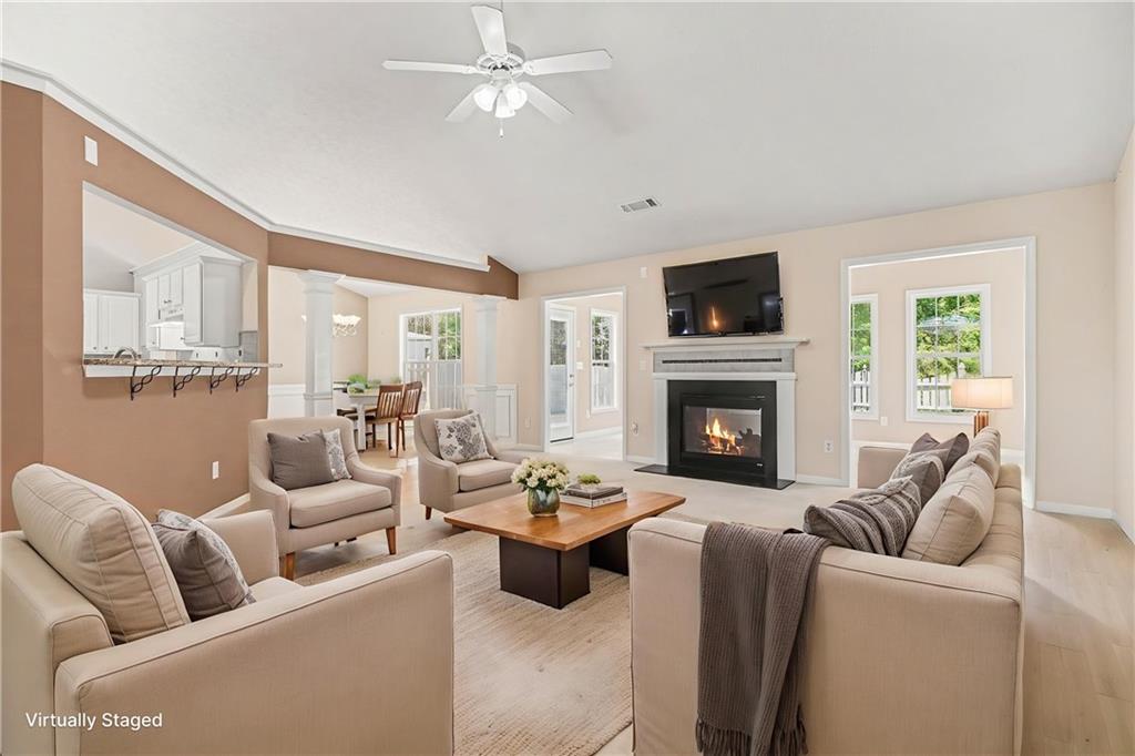 1576 Dunton Green Way