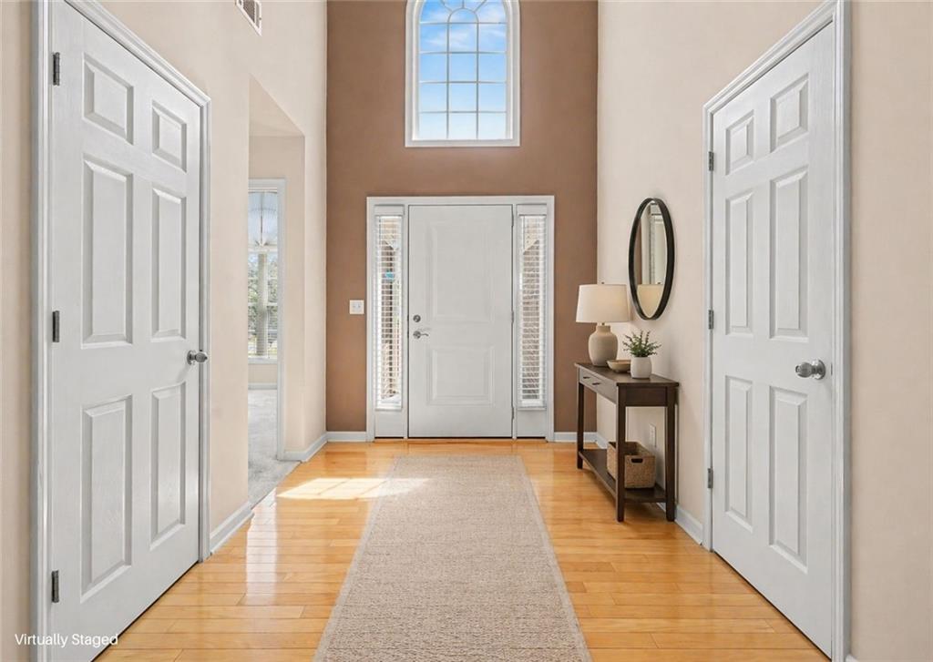 1576 Dunton Green Way