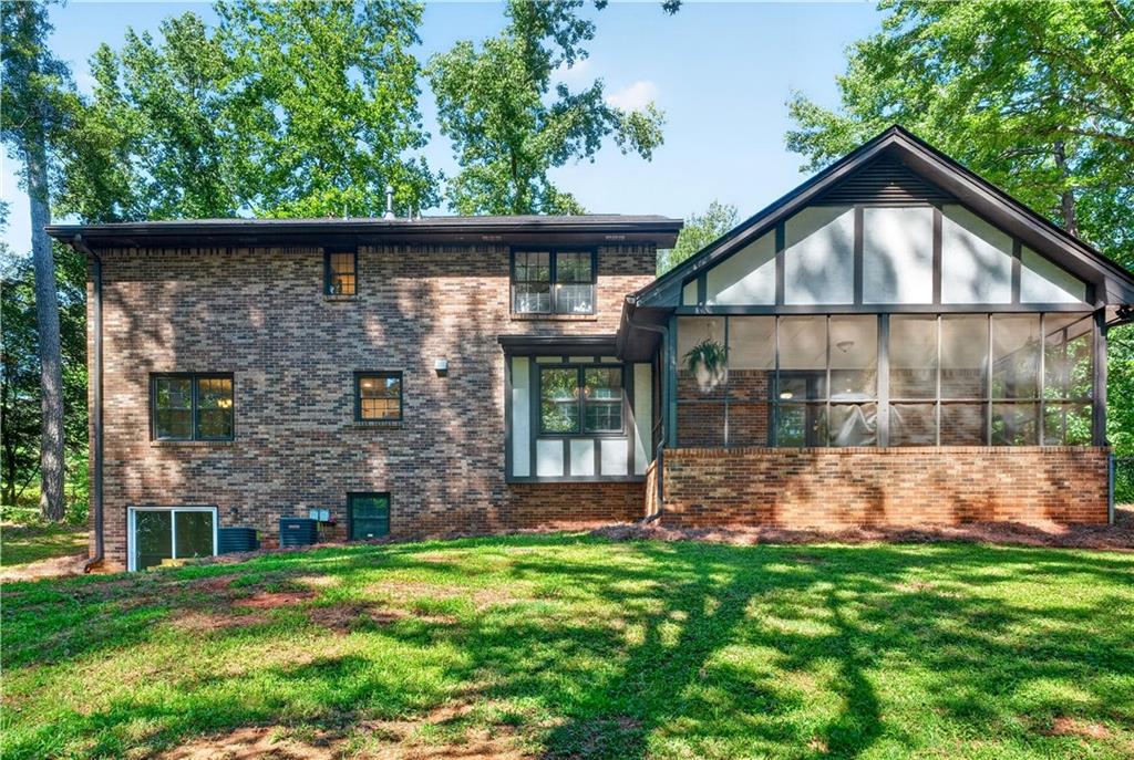 2305 Mountain West Trail