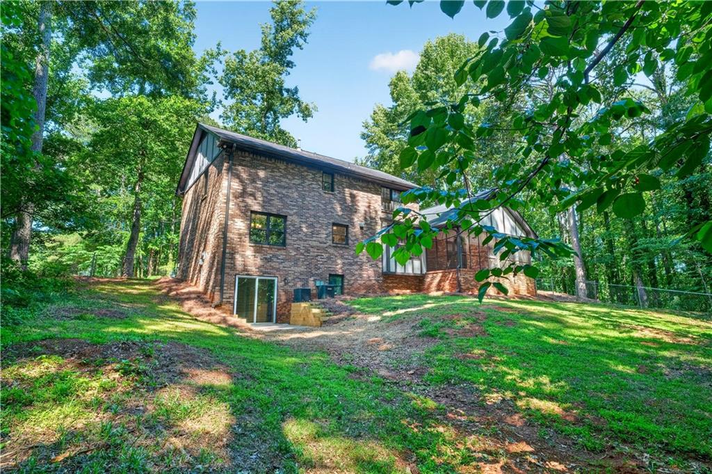 2305 Mountain West Trail