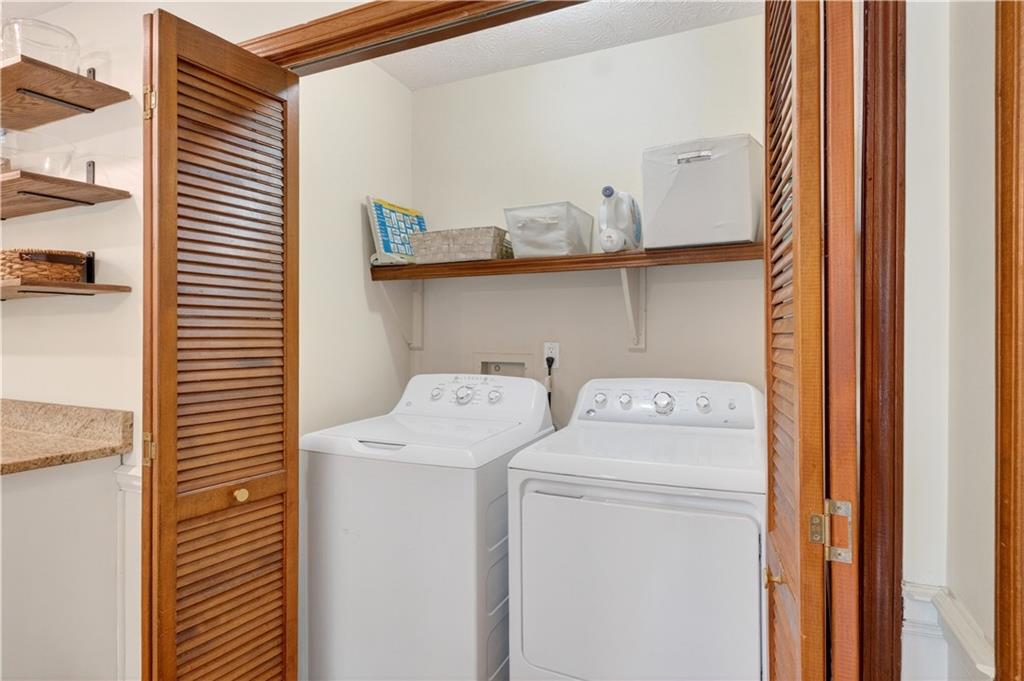 2305 Mountain West Trail