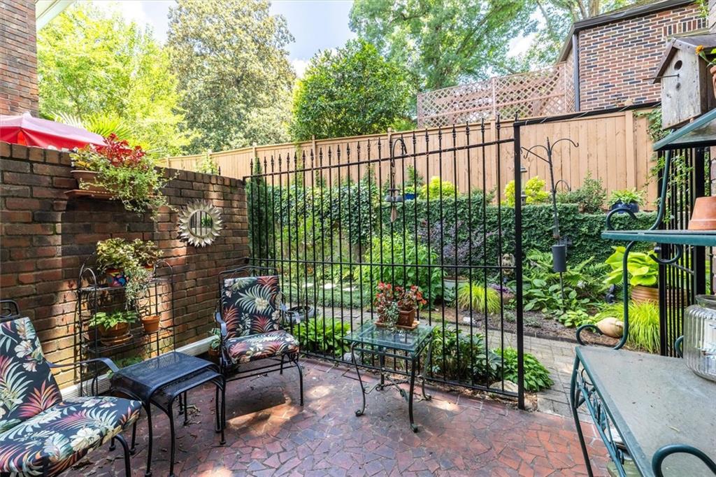 1105 Clairemont Avenue Unit D