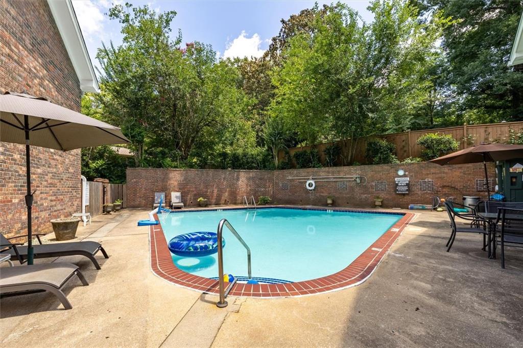 1105 Clairemont Avenue Unit D