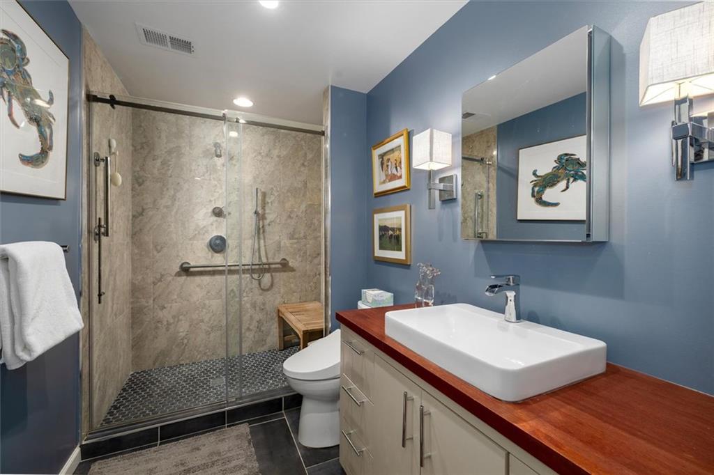 1105 Clairemont Avenue Unit D