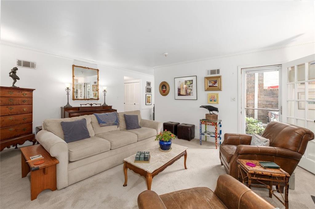 1105 Clairemont Avenue Unit D
