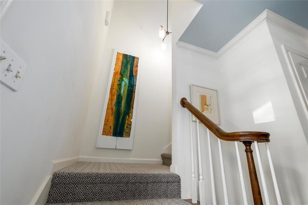 1105 Clairemont Avenue Unit D