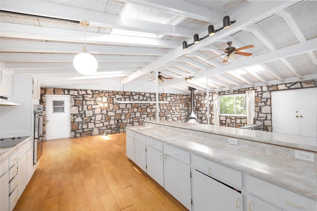 2619 Andover Drive