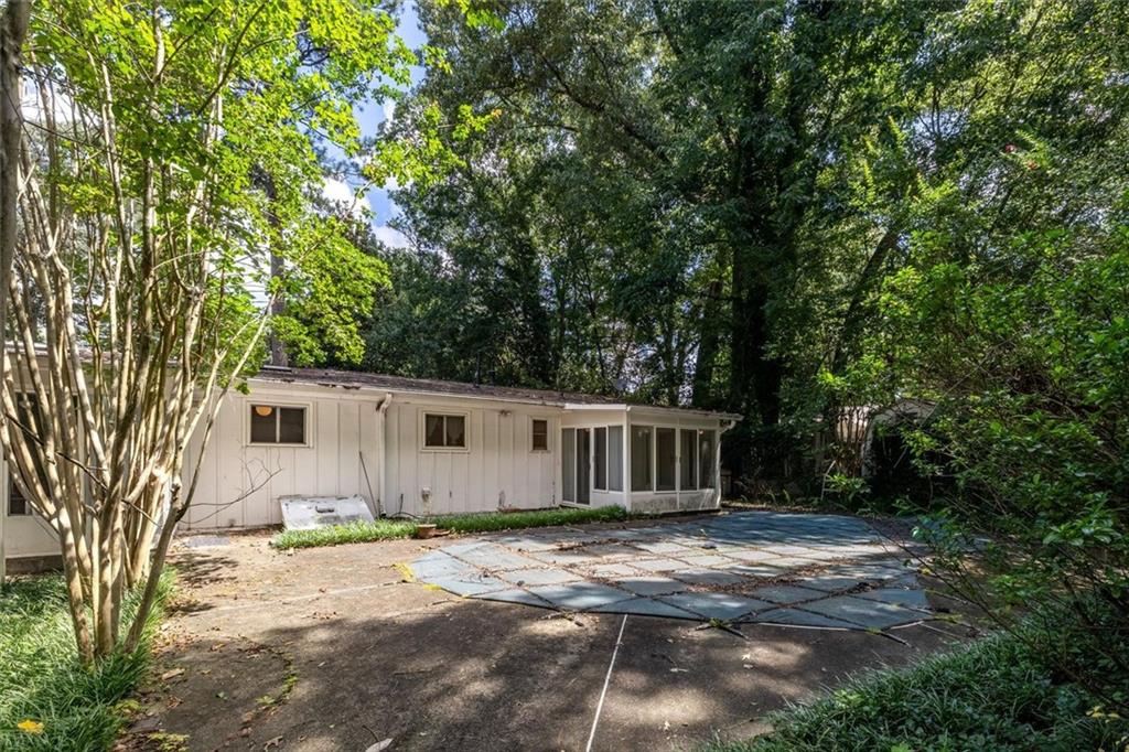 2619 Andover Drive