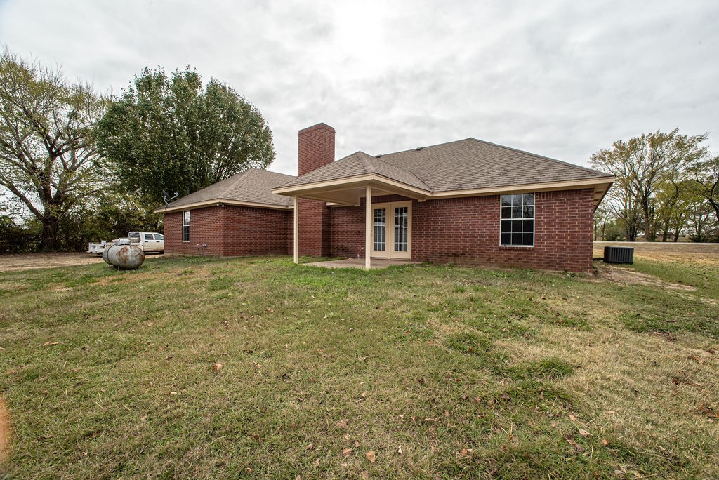 1385 Fm 194