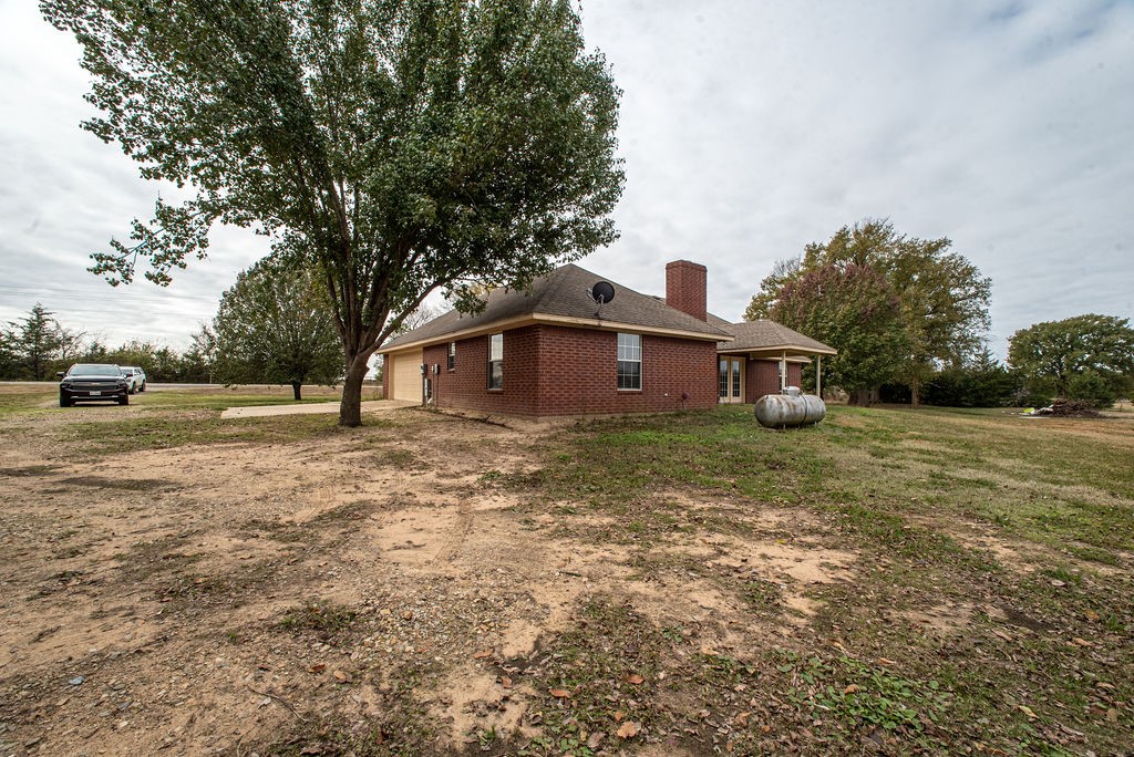 1385 Fm 194