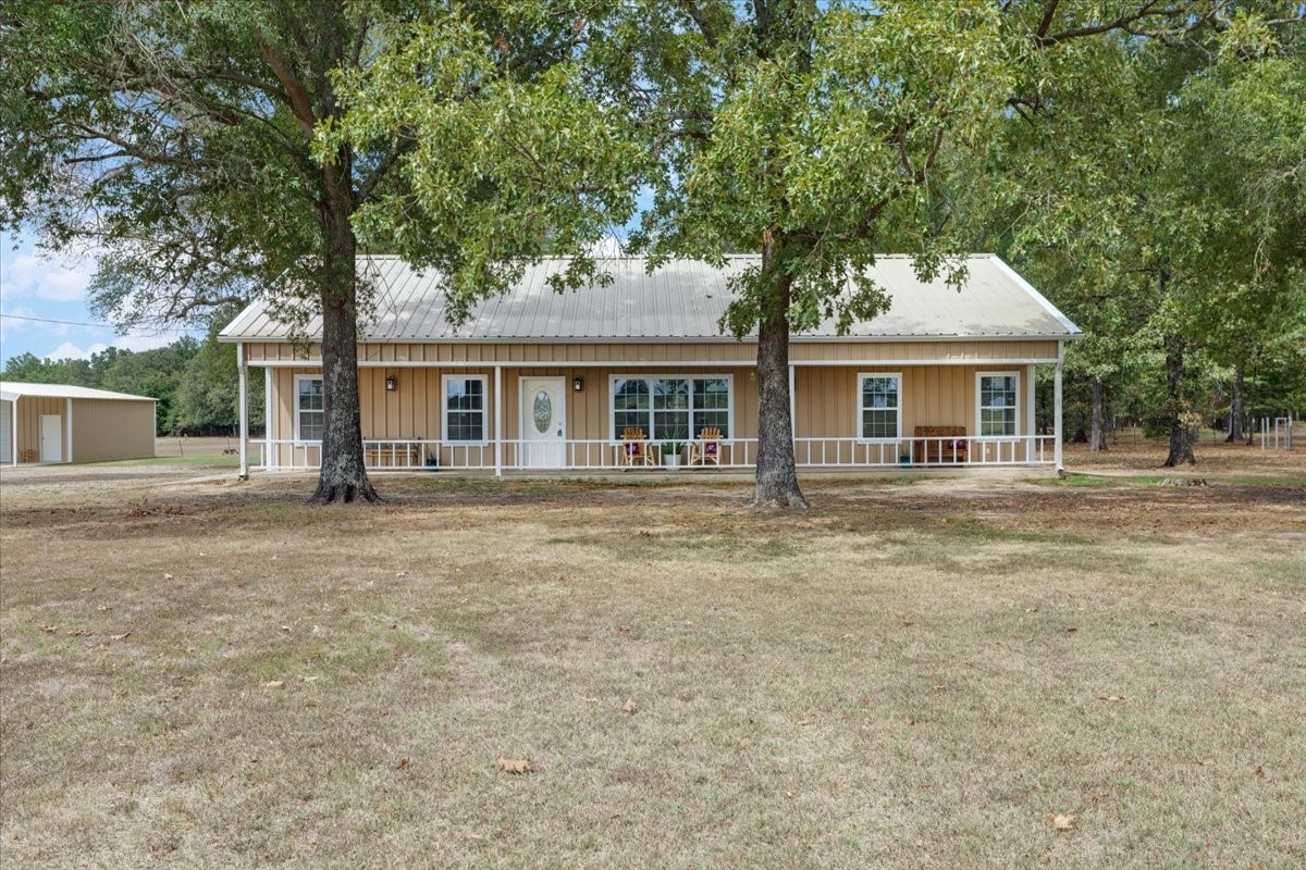 781 County Road 44800