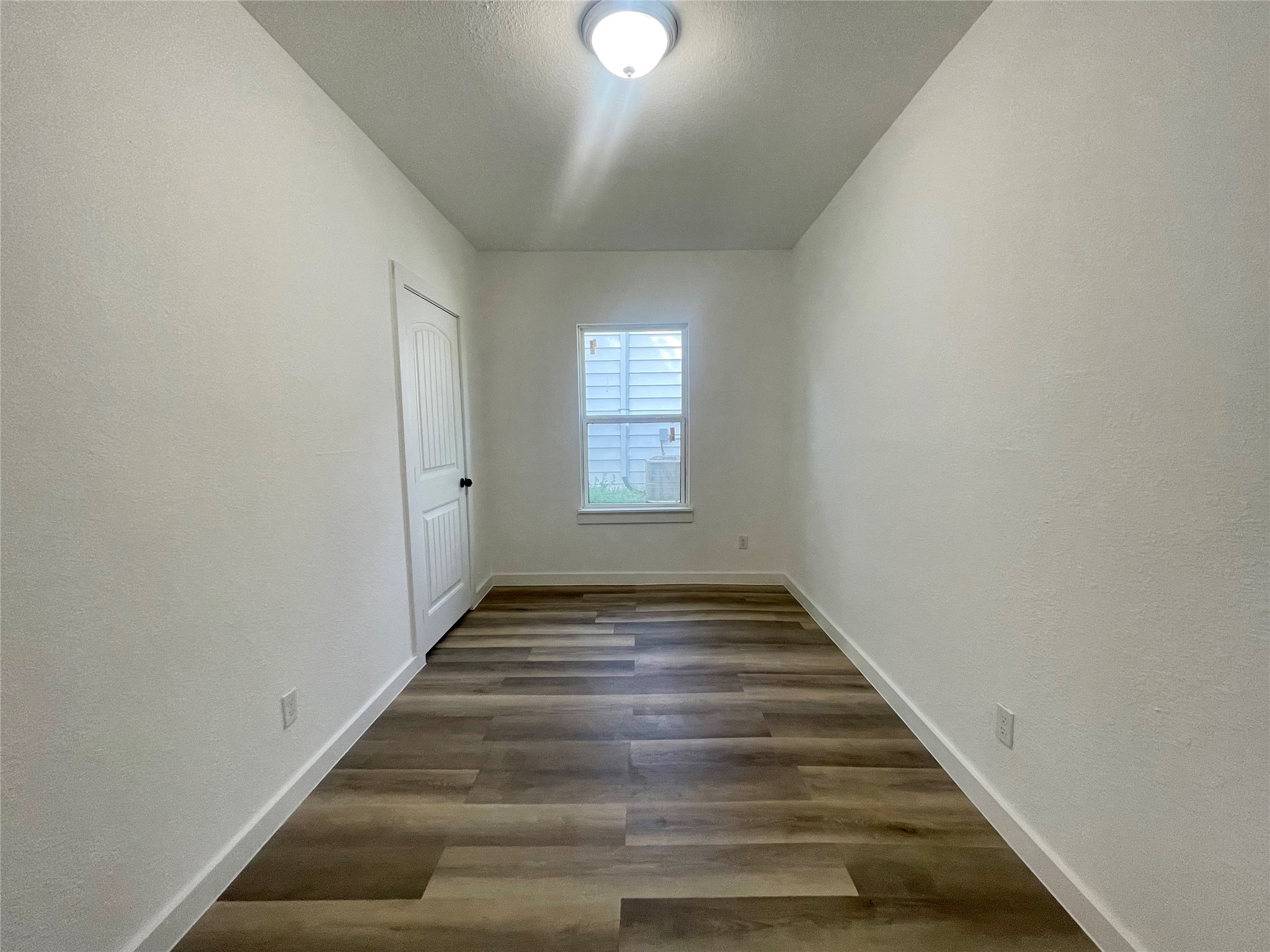 1603 Neathery