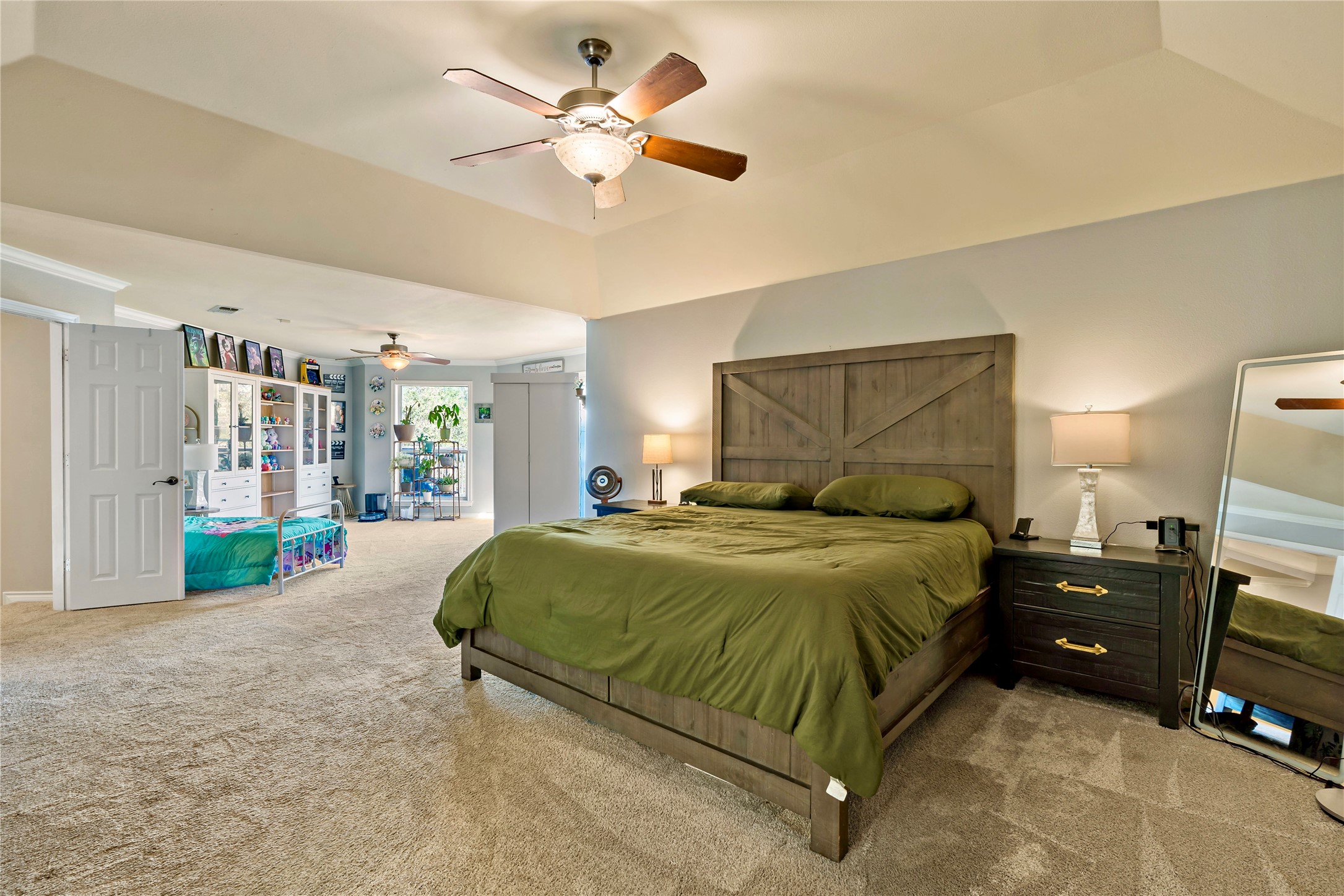 2305 Wildwood Lane