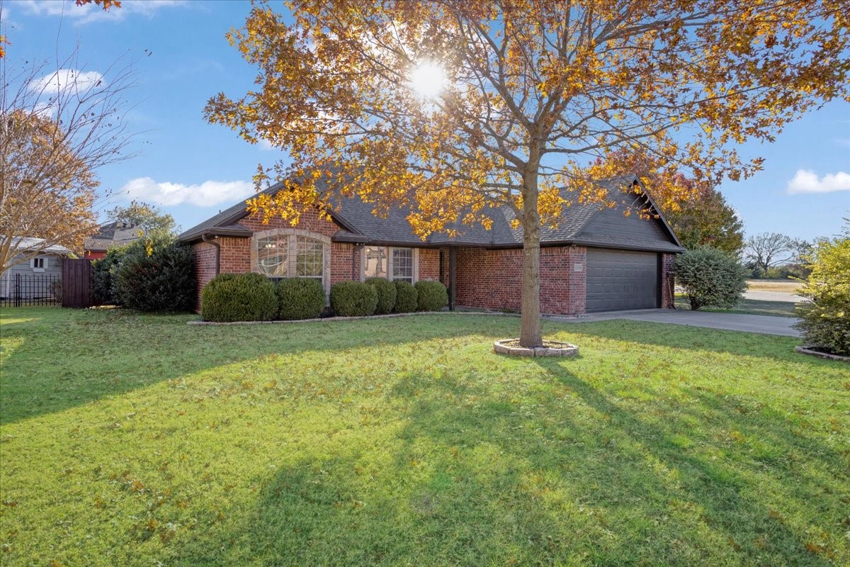2239 N Village Drive