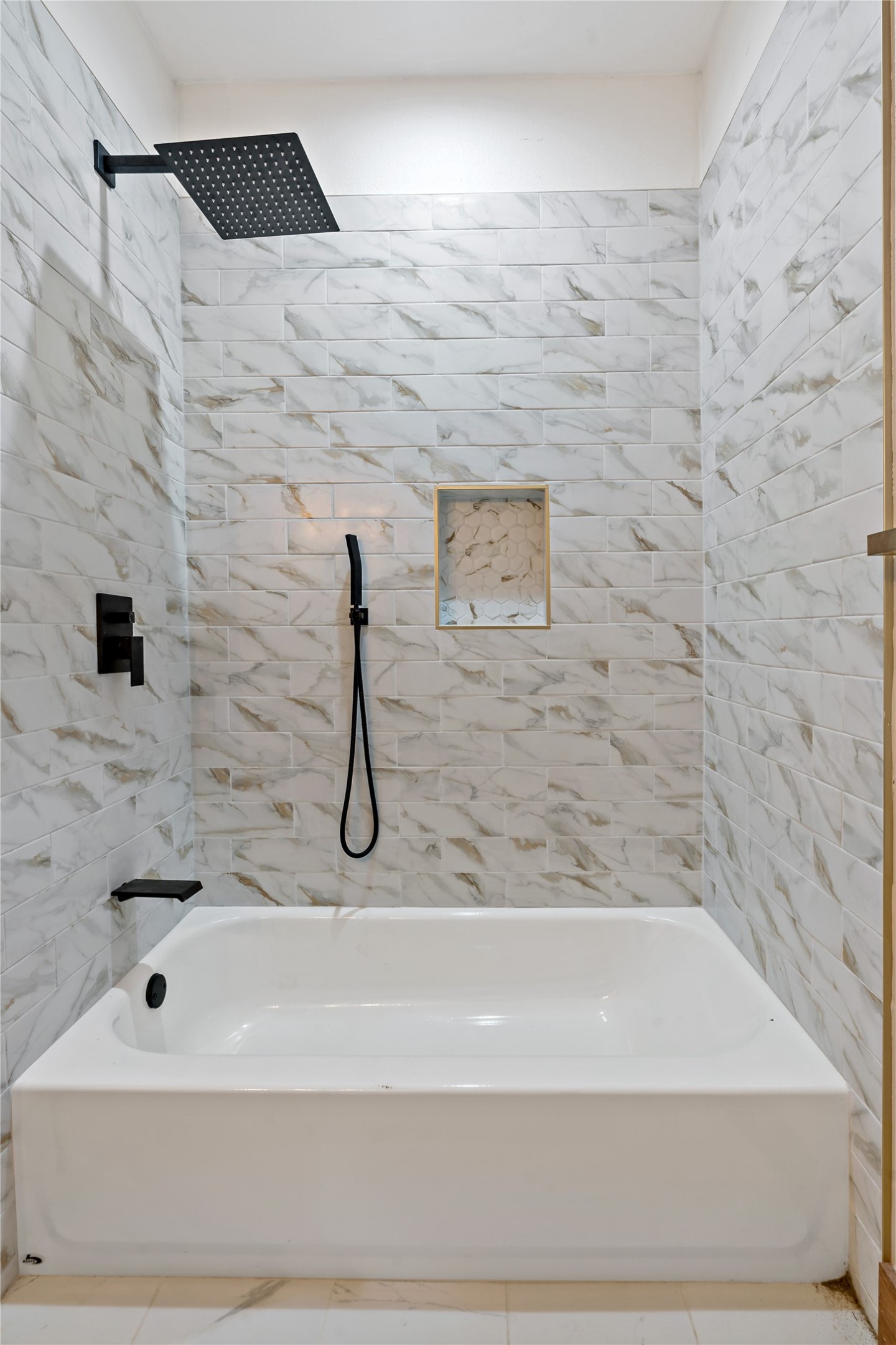 53 PRIVATE ROAD 12135