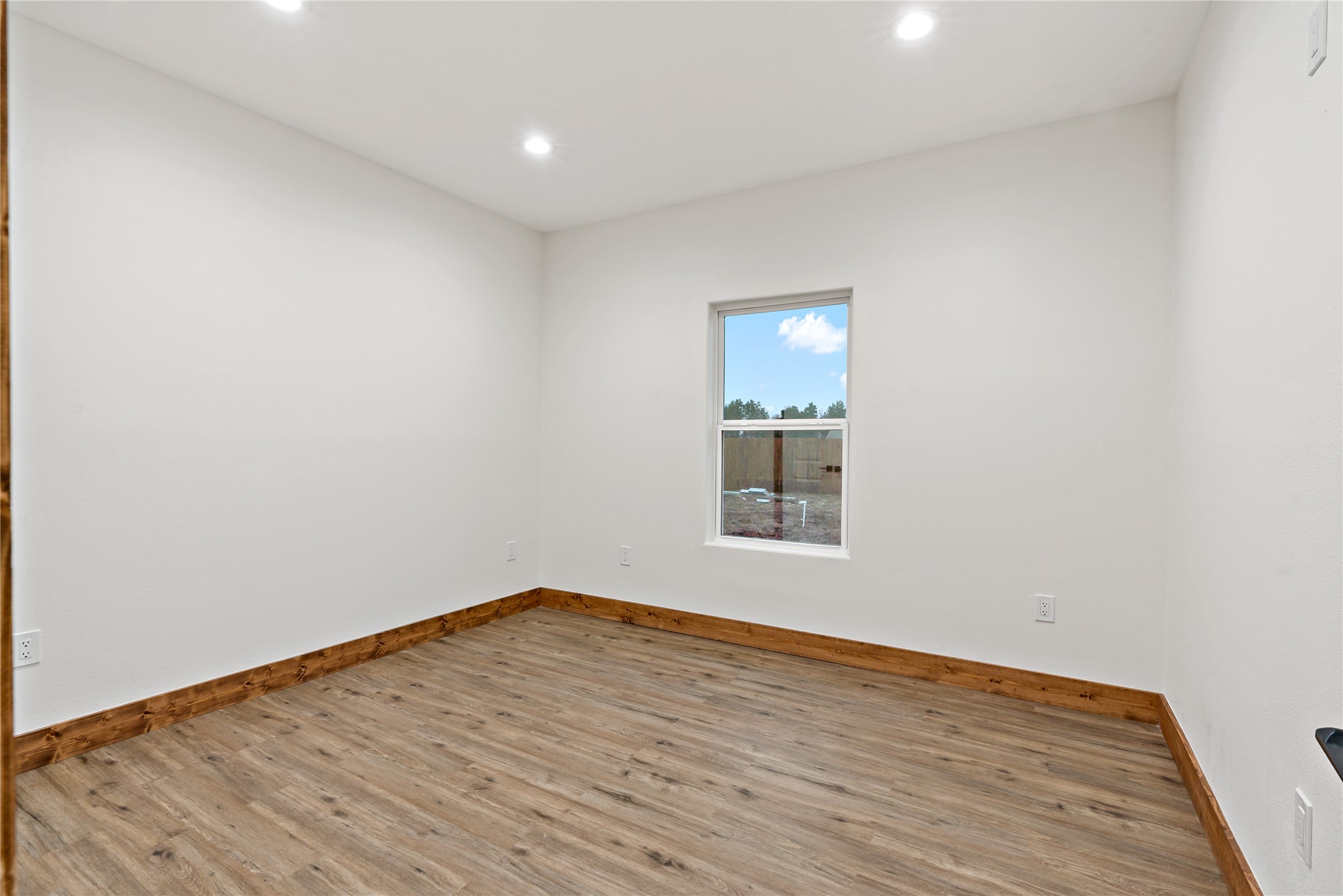 53 PRIVATE ROAD 12135