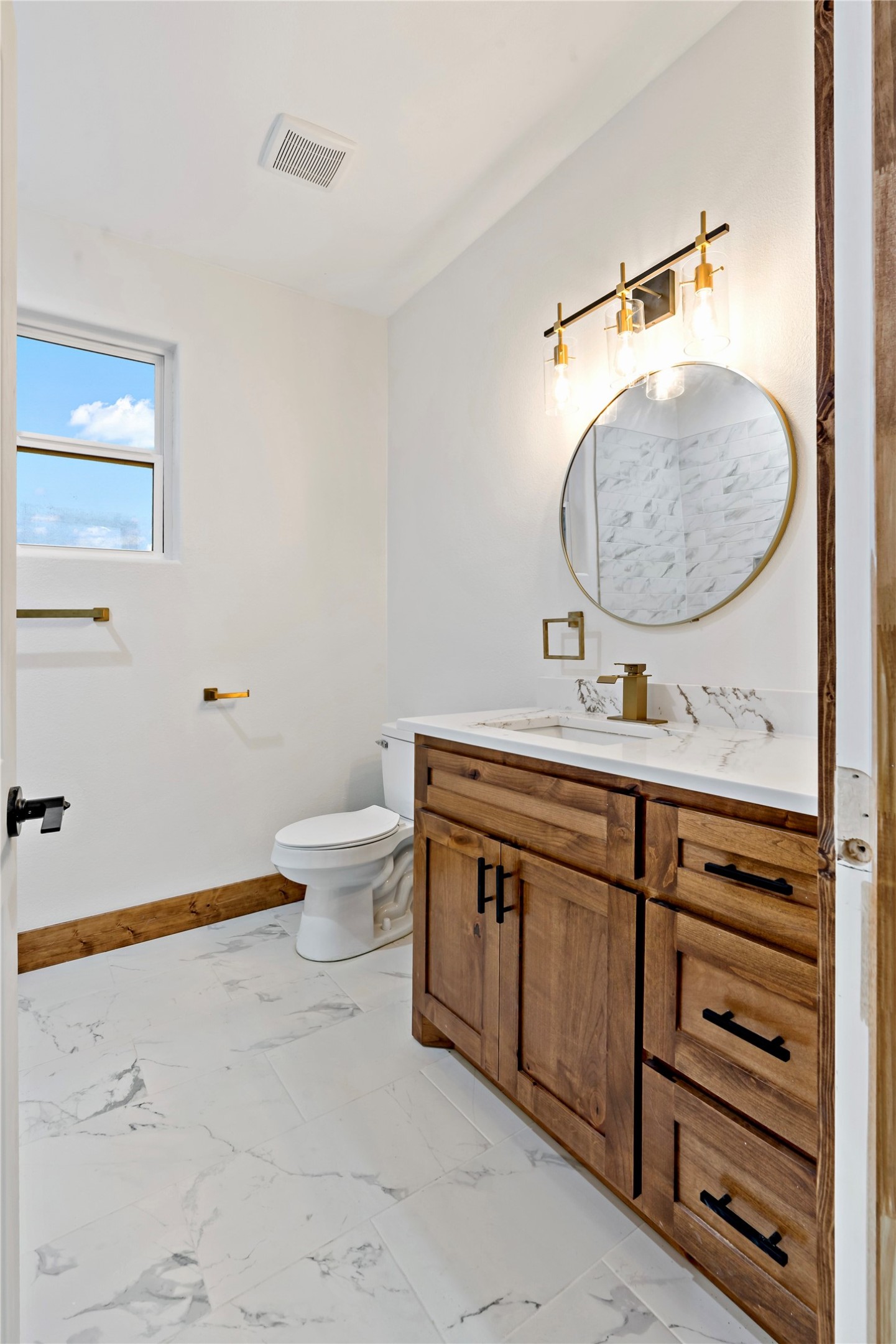 53 PRIVATE ROAD 12135