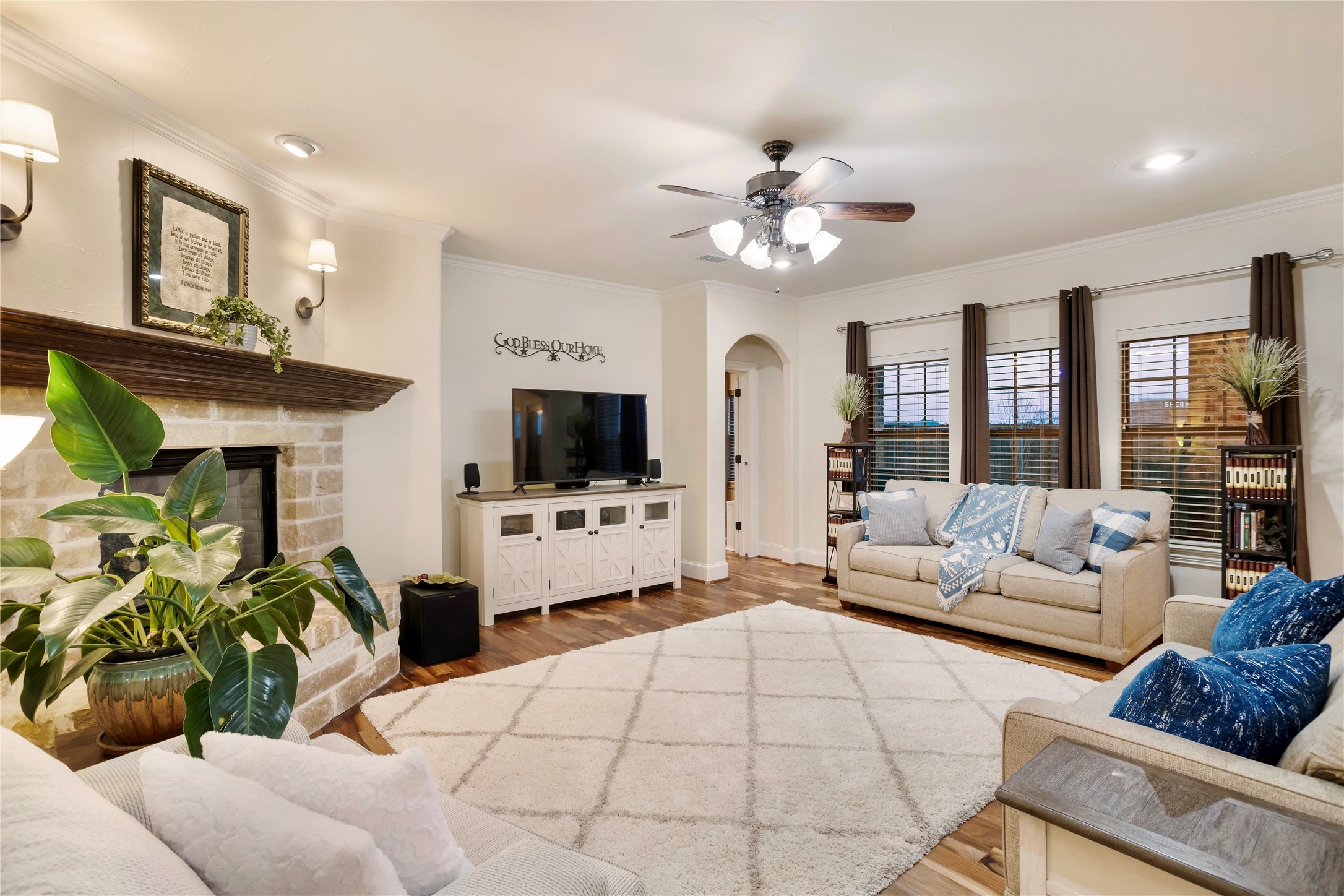 2413 Westhaven Court