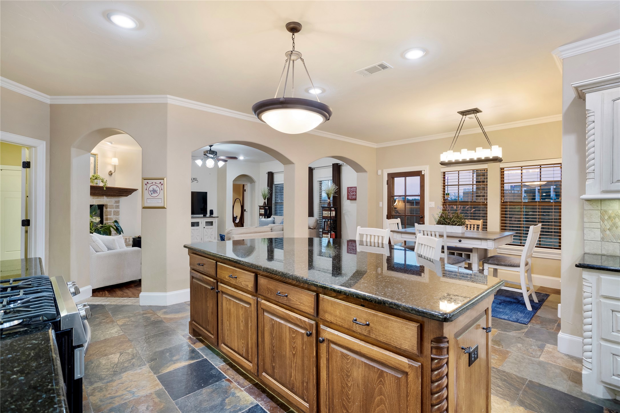 2413 Westhaven Court