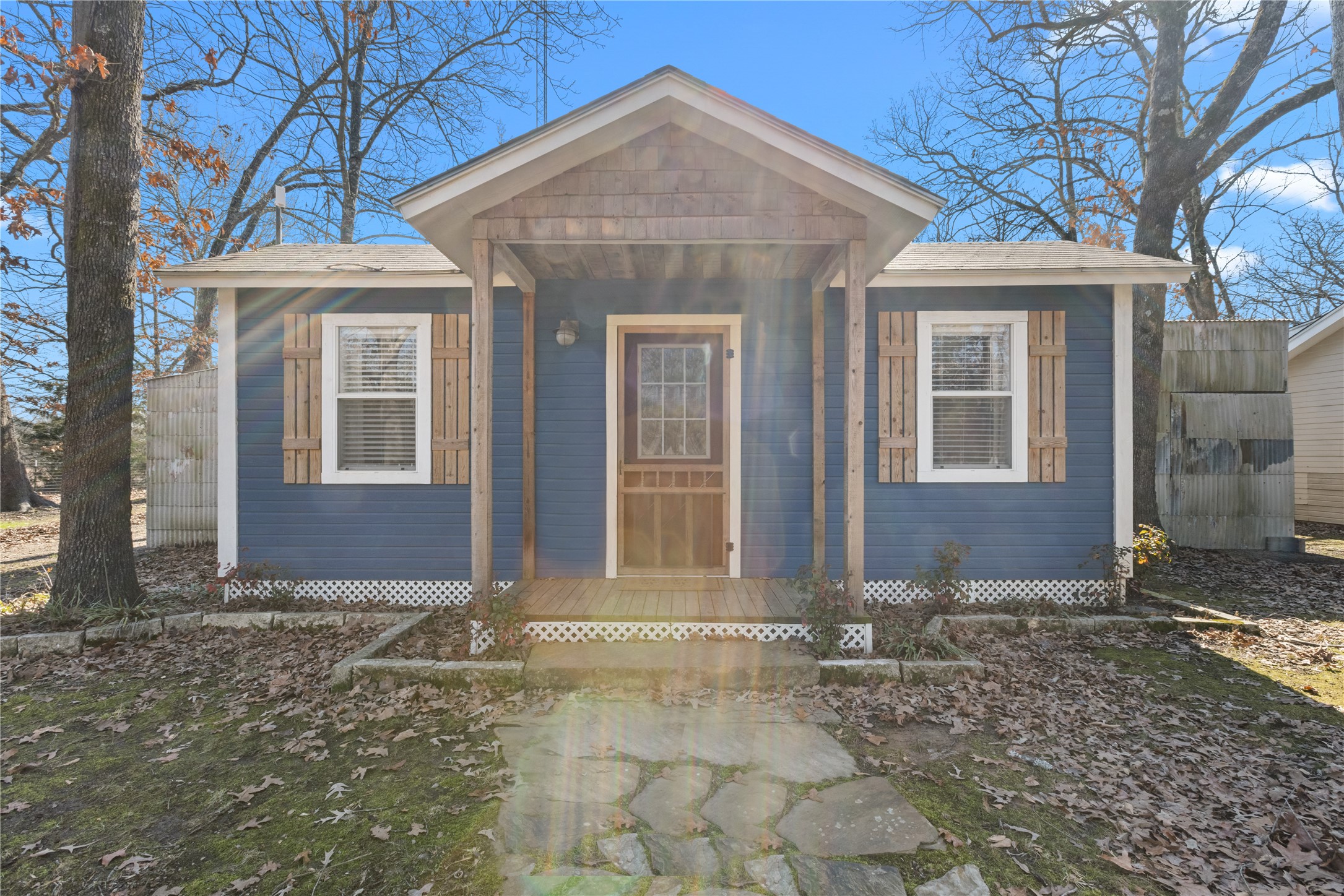 140 Private Road 44053