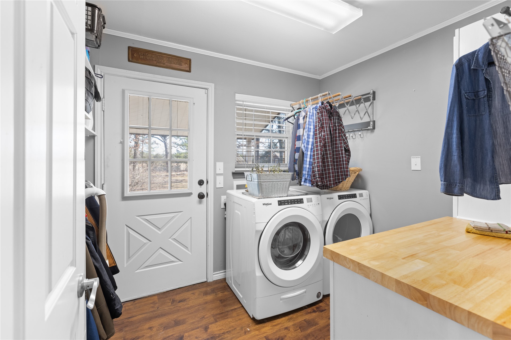 140 Private Road 44053