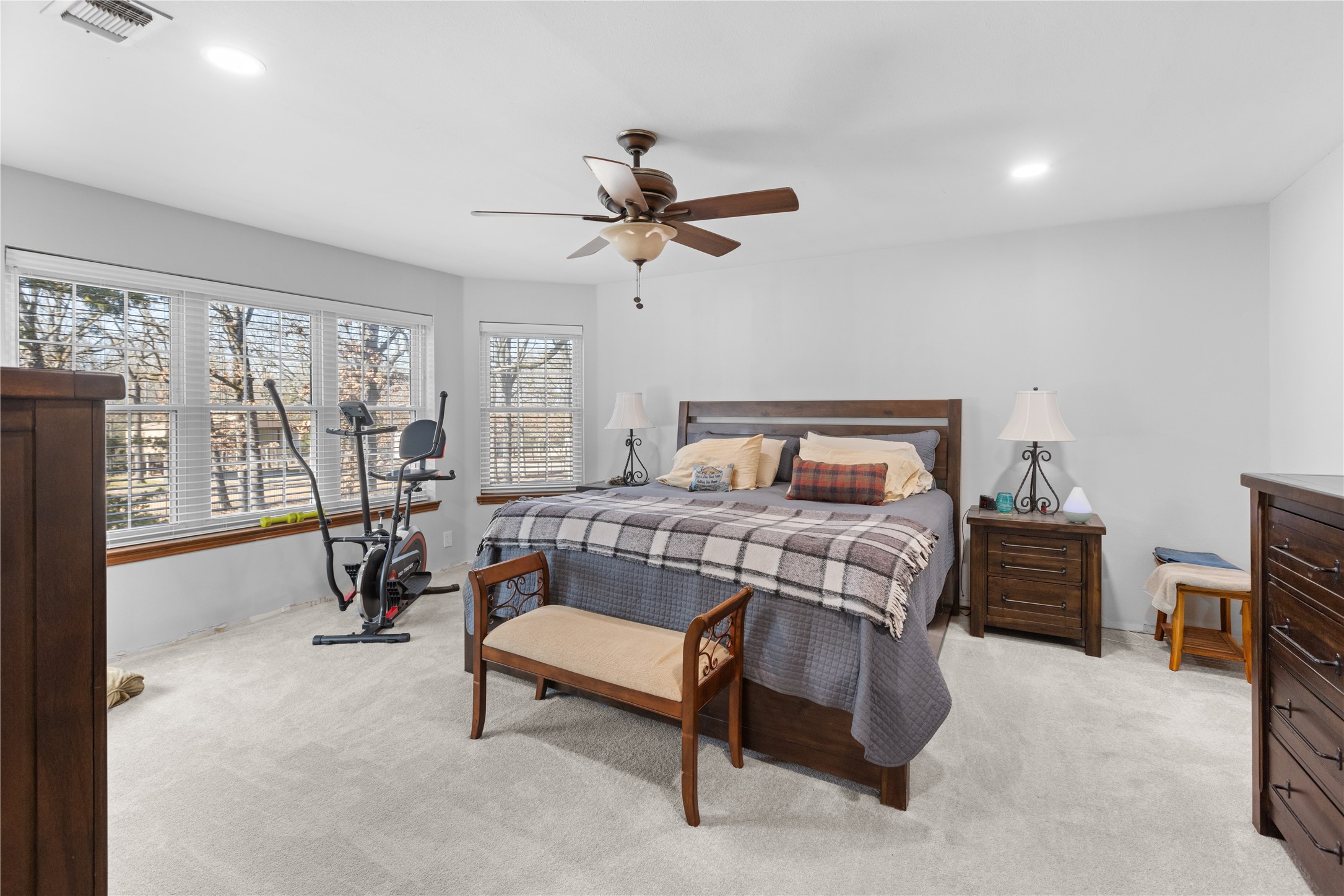 140 Private Road 44053