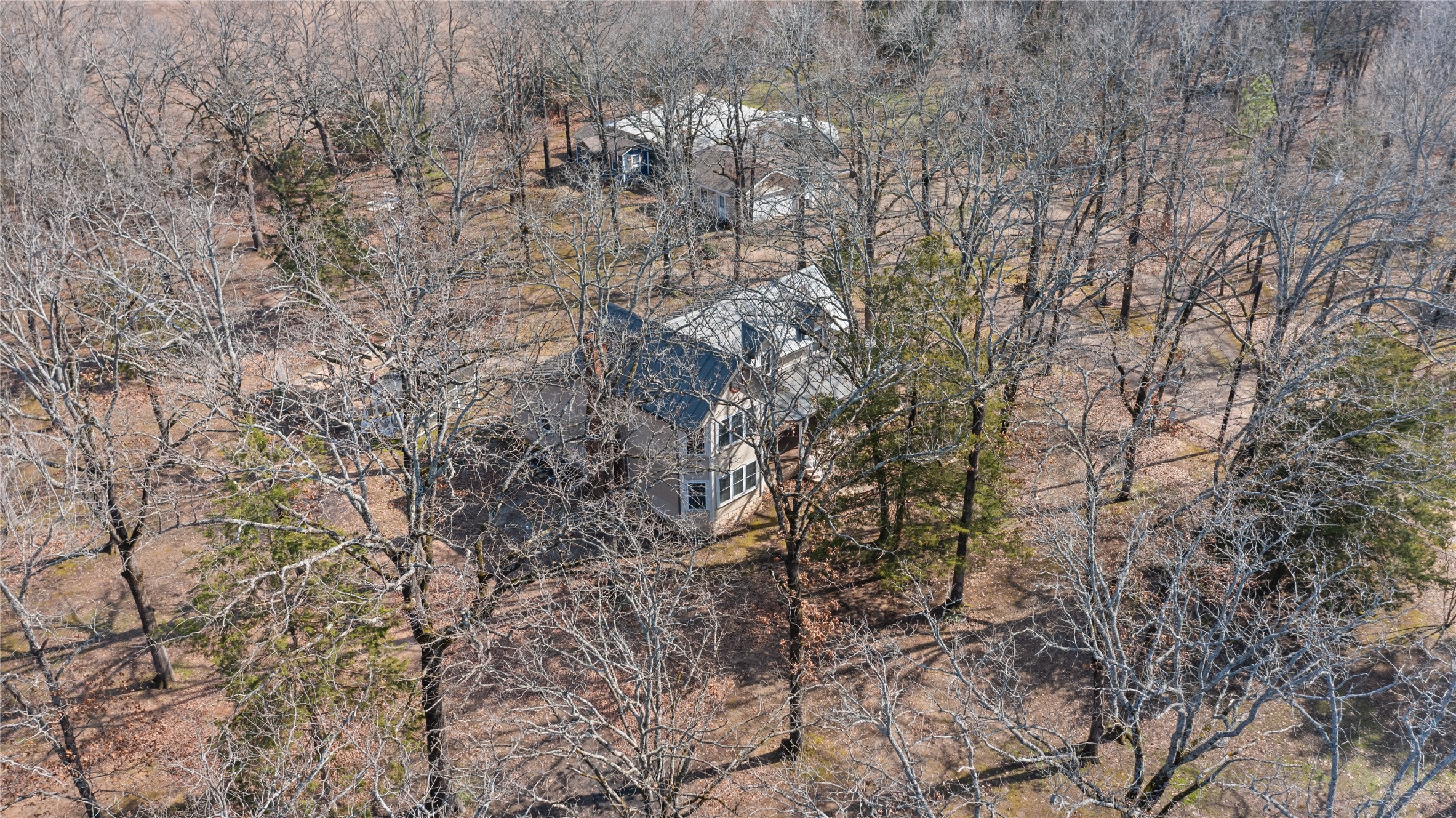 140 Private Road 44053