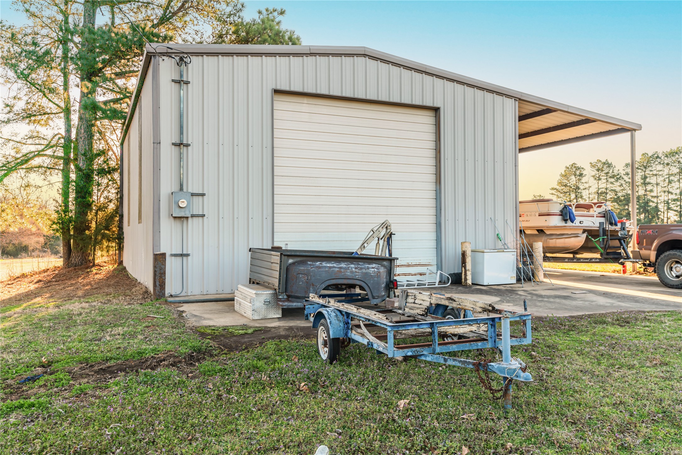 6792 US Highway 271 N