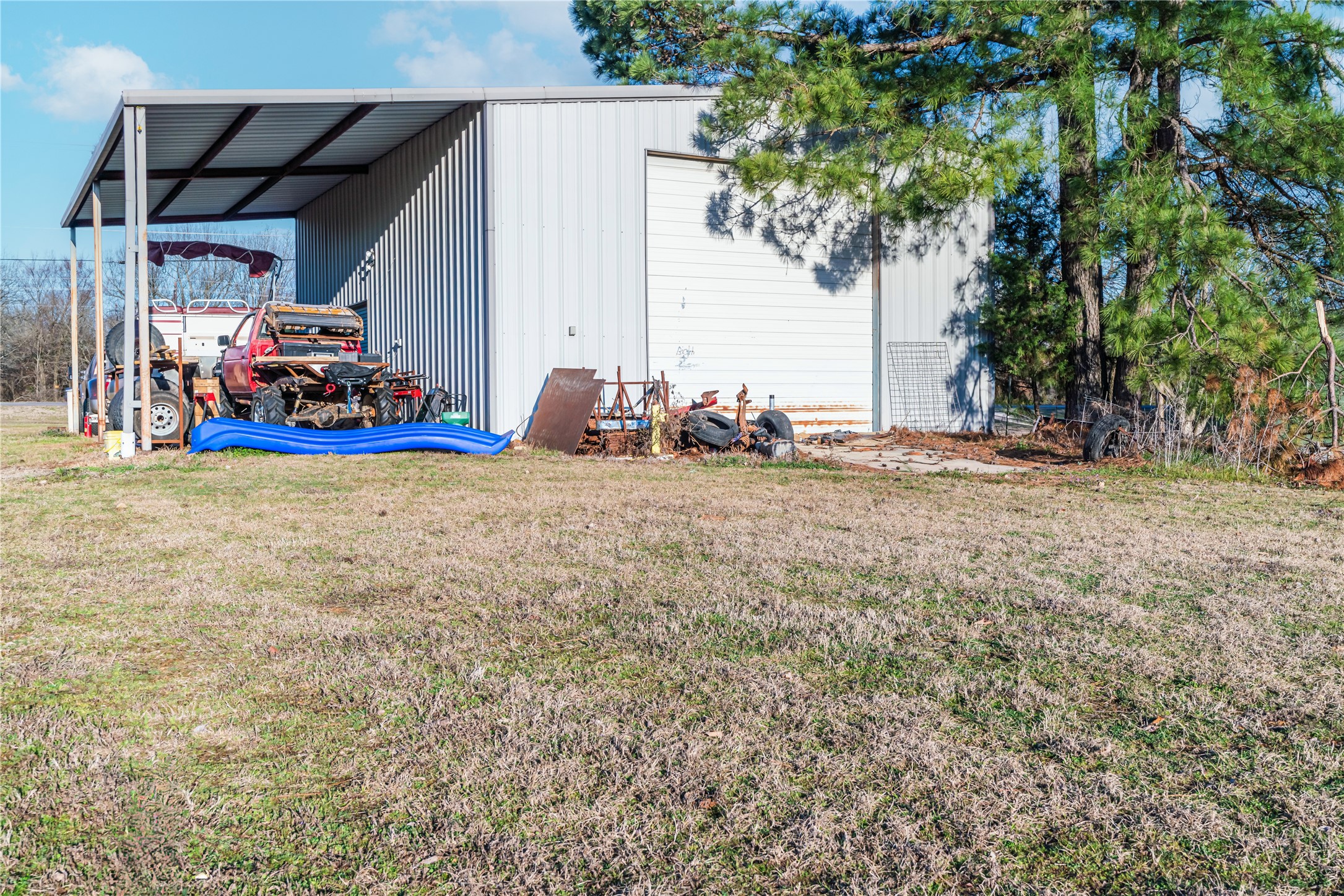 6792 US Highway 271 N