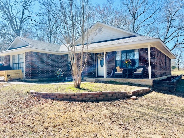 195 Comanche Circle