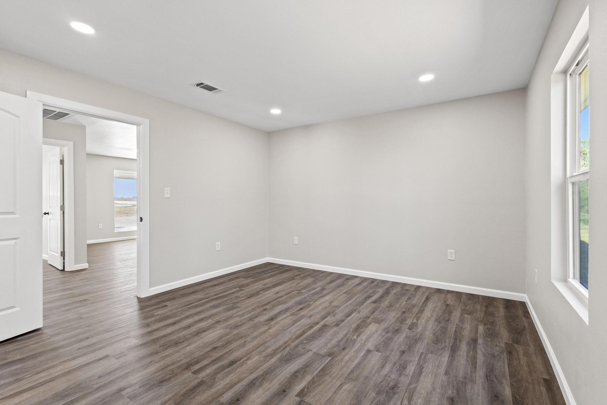 30 Private Road 33084
