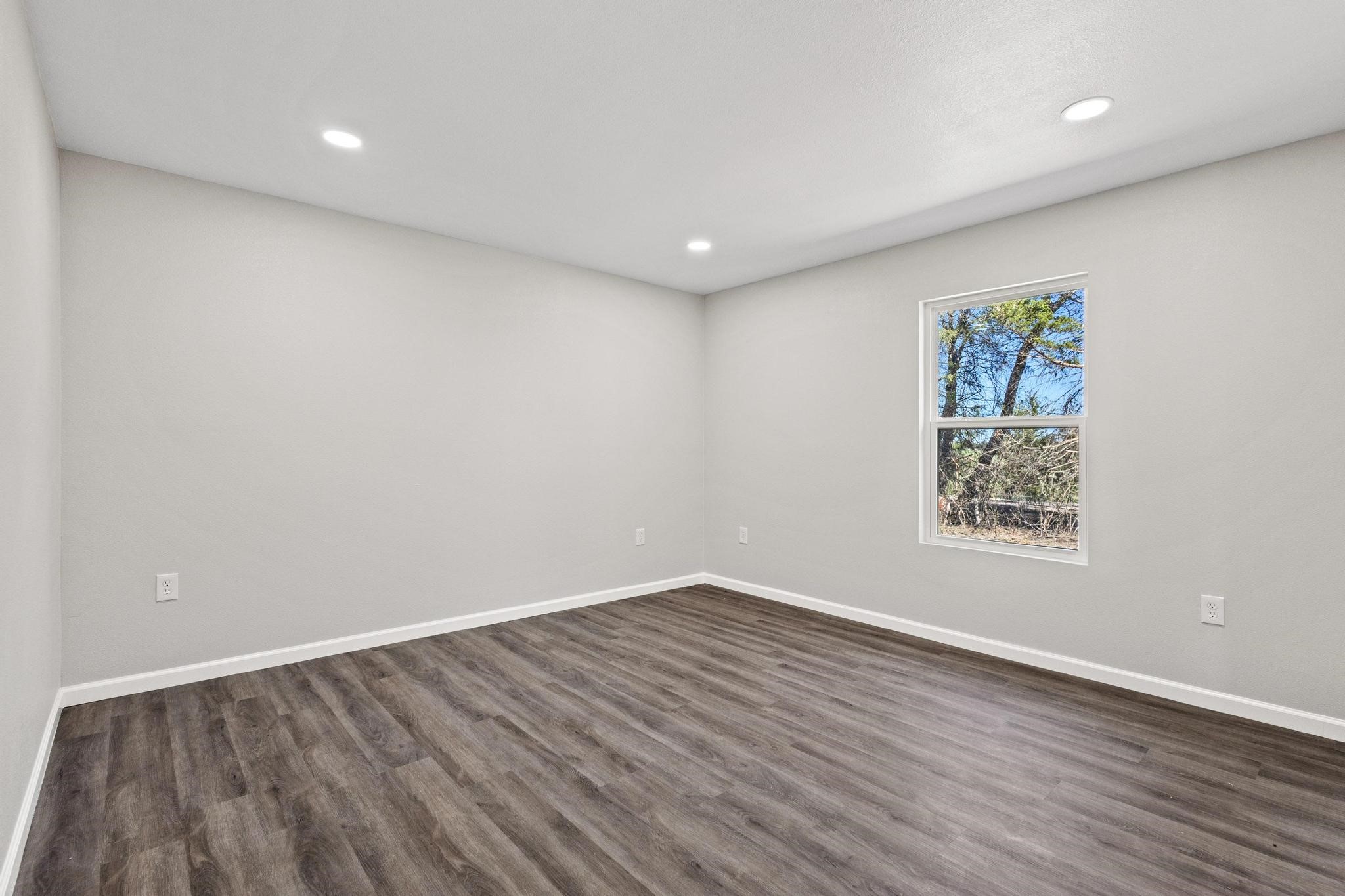 30 Private Road 33084