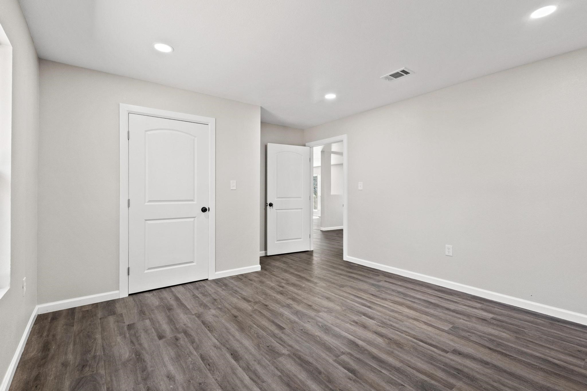 30 Private Road 33084