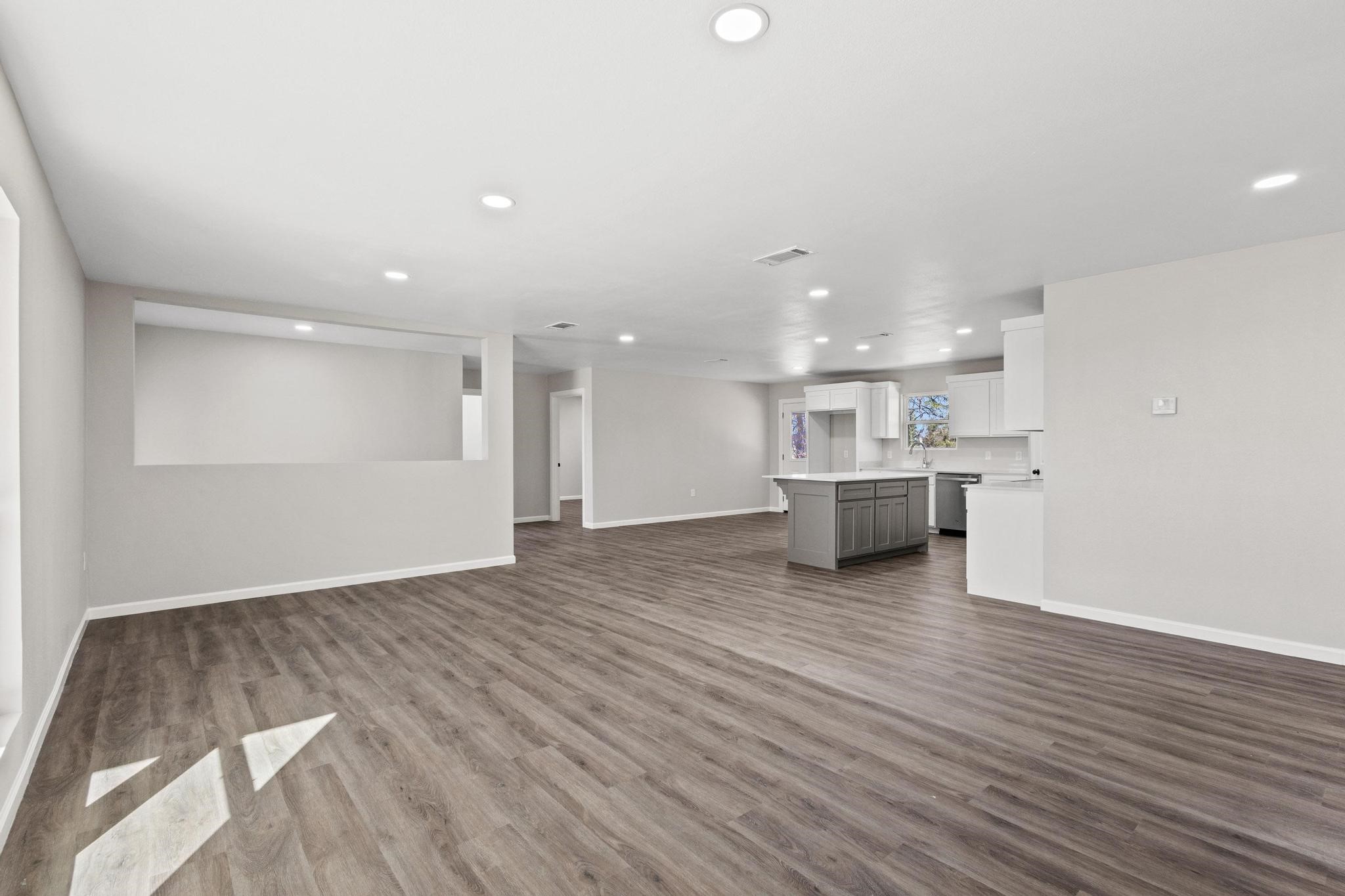 30 Private Road 33084