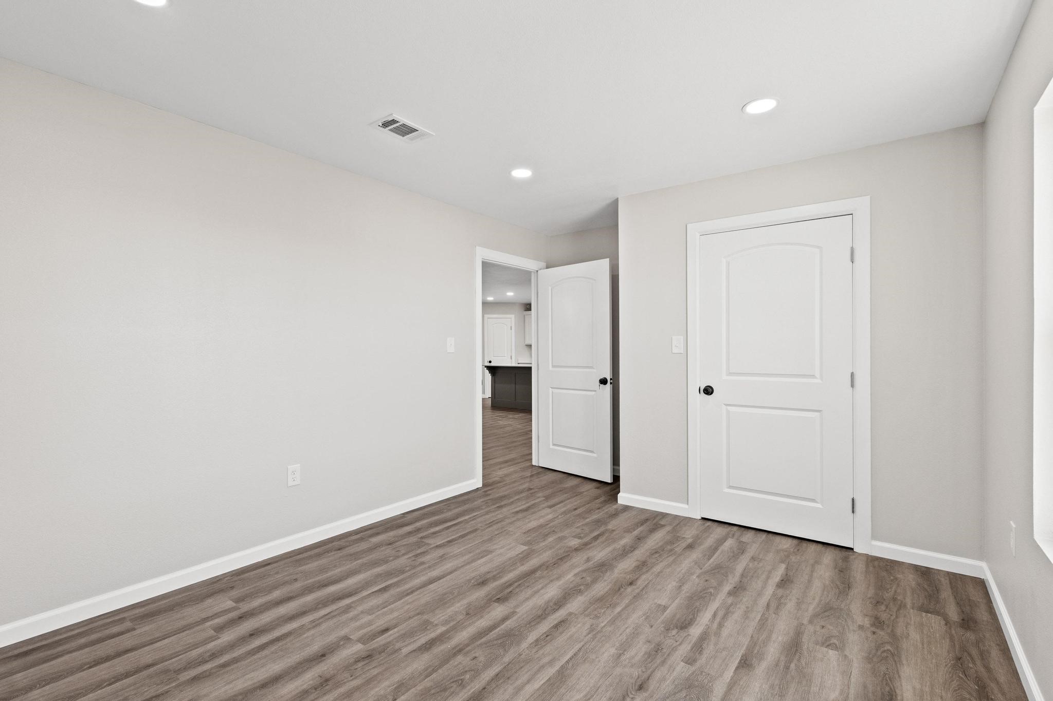 30 Private Road 33084