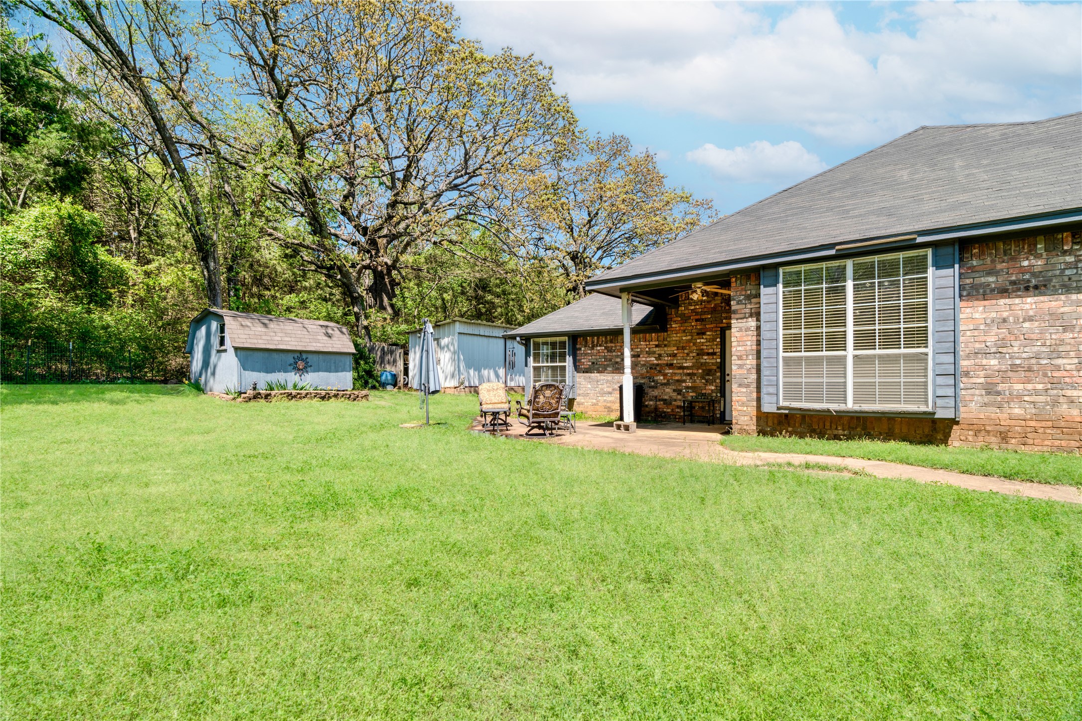 850 Lee Circle