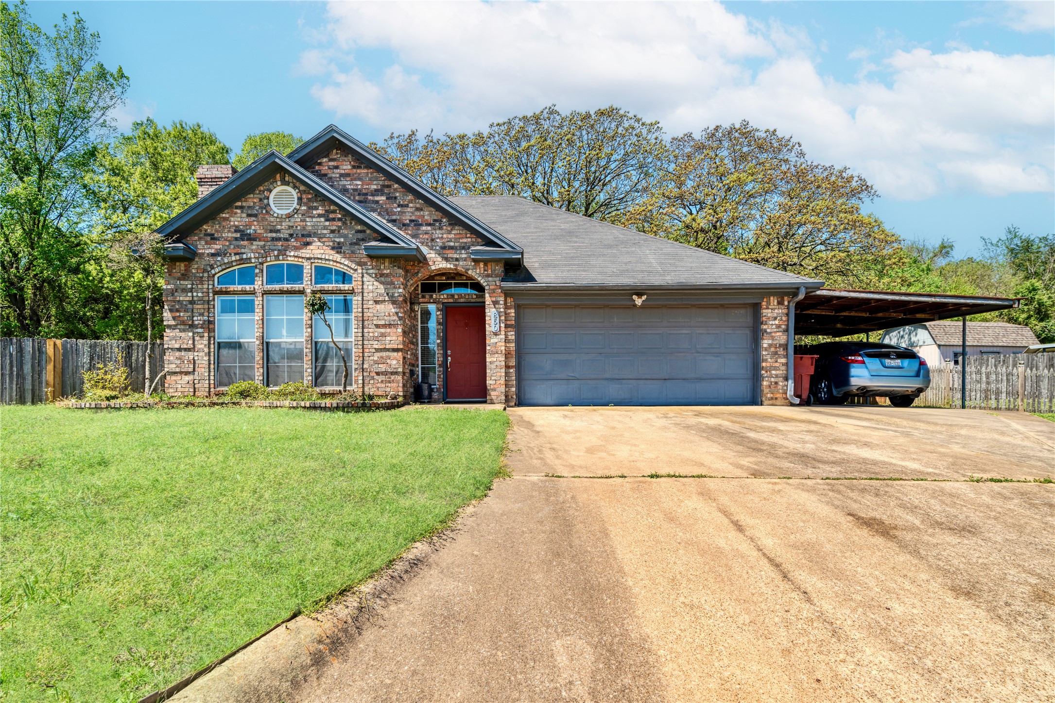 850 Lee Circle